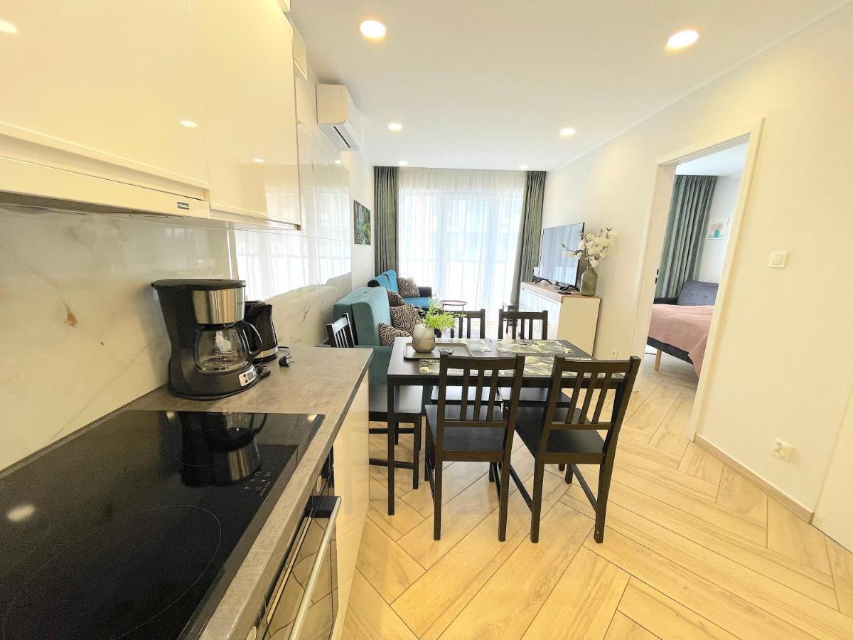 Apartament Superior Blue Przy Plazy- Free Pool, Saunas, Jacuzzi, Fitness, Salzgrotte Kołobrzeg Eksteriør billede