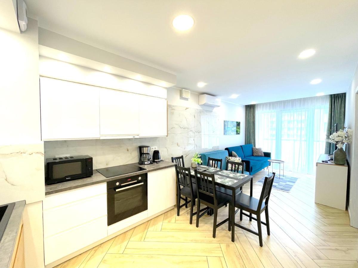 Apartament Superior Blue Przy Plazy- Free Pool, Saunas, Jacuzzi, Fitness, Salzgrotte Kołobrzeg Eksteriør billede